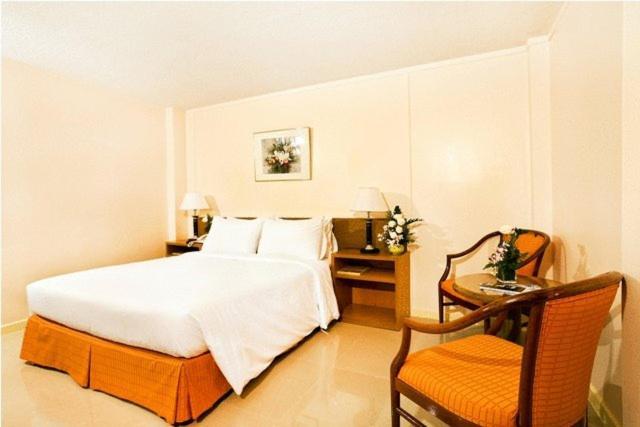White Orchid Hotel Bangkok Luaran gambar